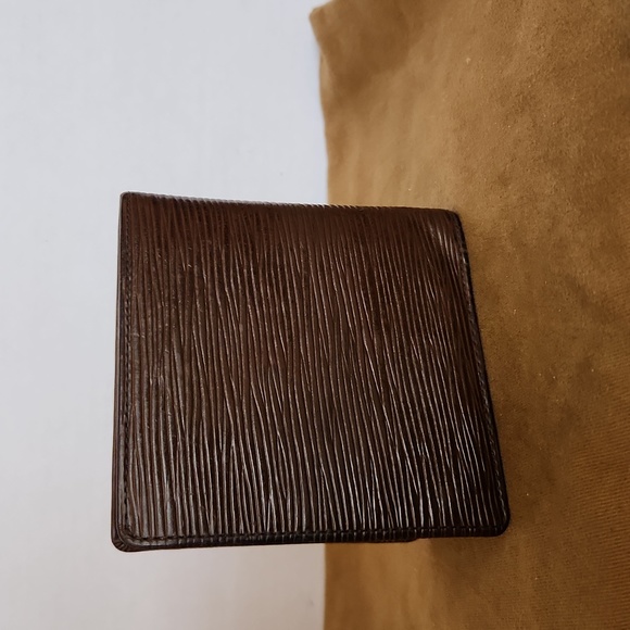 Louis Vuitton Brown Epi Bifold Wallet - Picture 3 of 15